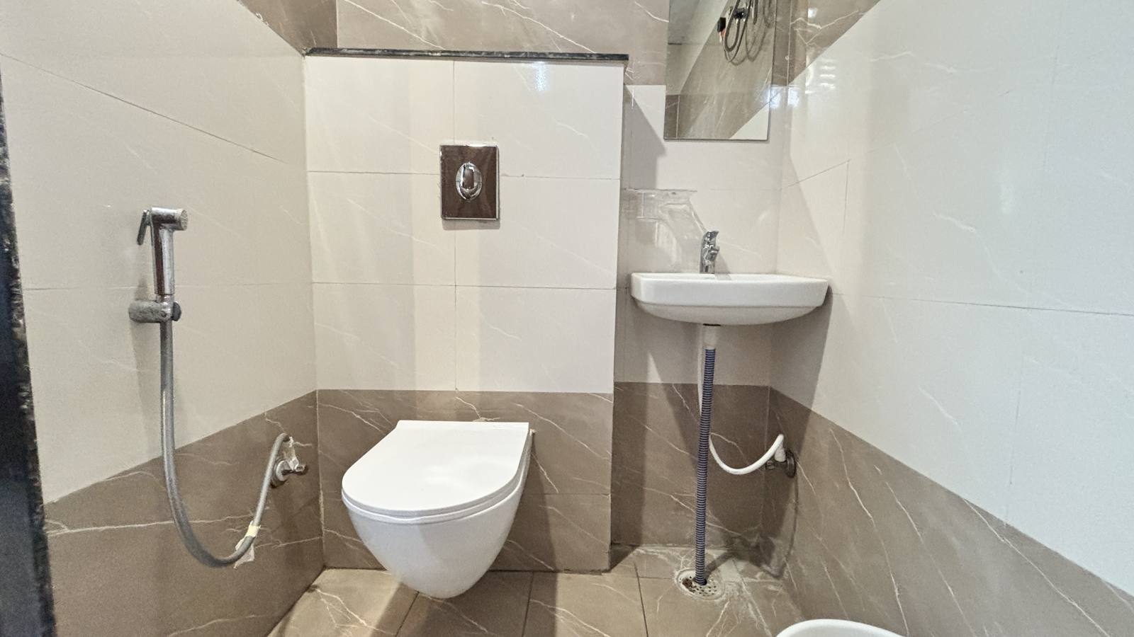 Attached private bathroom
